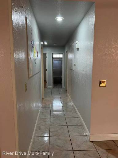 Main picture of 894 La Jolla Way