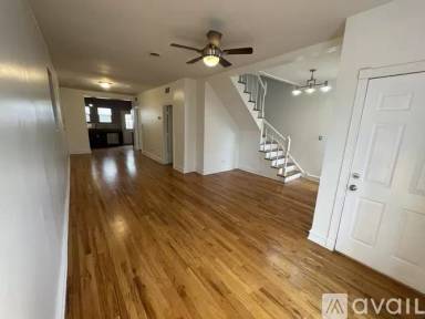 Main picture of 2506 W Haddon Ave