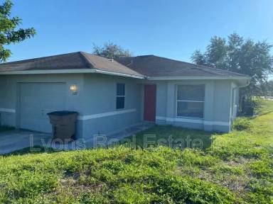 Main picture of 1127 Gilbert Ave S