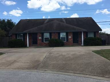 Main picture of 902 Sun Meadow St