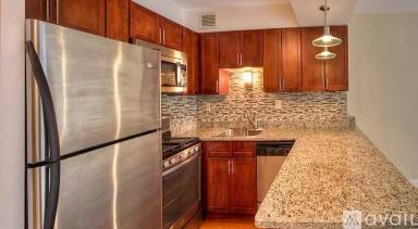 Main picture of 1365 N Astor St