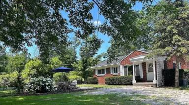 Main picture of 8701 Brookville Rd
