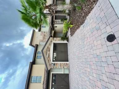 Main picture of 9036 Azalea Sands Ln