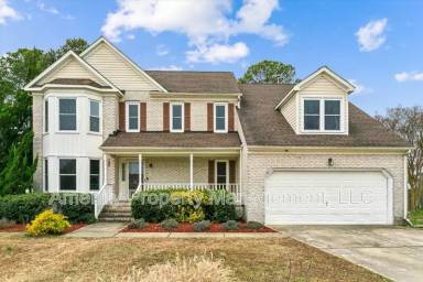 Main picture of 141 Pine Creek Dr
