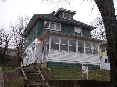 Main picture of 902 Orchard Pl