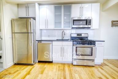 Main picture of 2315 Astoria Blvd