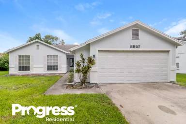 Main picture of 8537 Berkley Dr
