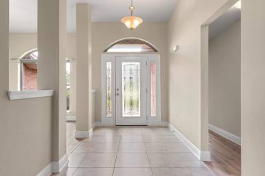 Main picture of 4574 Belvedere Cir