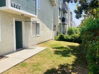 Main picture of 6900 Knowlton Pl
