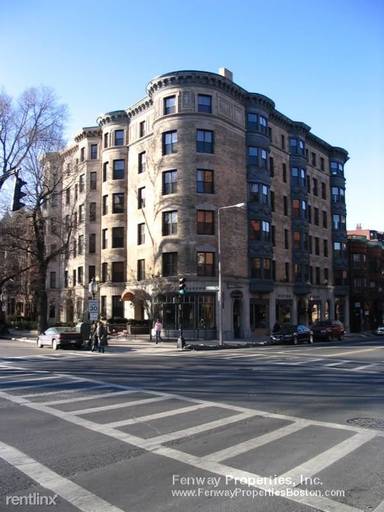 Main picture of 371 Commonwealth Ave