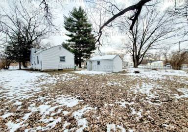 Main picture of 1911 Springview St