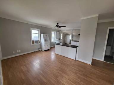 Main picture of 700 Central Ave