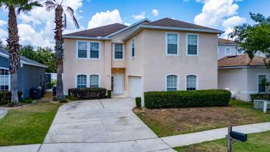 Main picture of 746 Lockbreeze Dr
