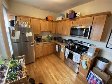 Main picture of 1379 Commonwealth Ave Apartments