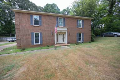 Main picture of 3954 Croydon Rd