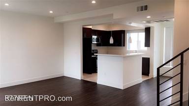 Main picture of 14724 Erwin St