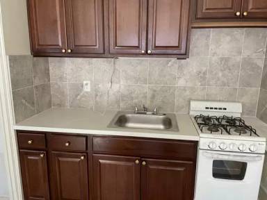 Main picture of 5660 Munhall Rd