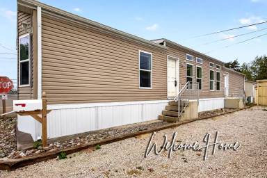 Main picture of 15 W Redwood Ave