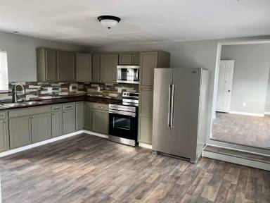 Main picture of 16 Highland Ave