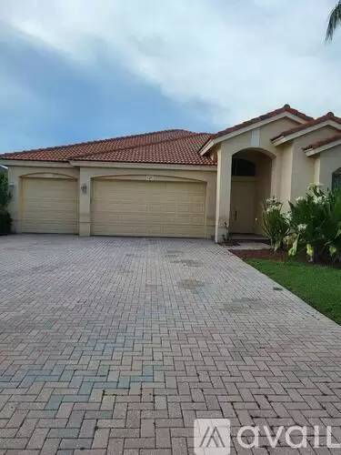 Main picture of 121 Tuscany Dr