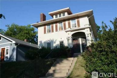 Main picture of 3900 21st Ave S
