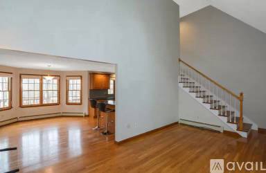 Main picture of 474 Rochdale St