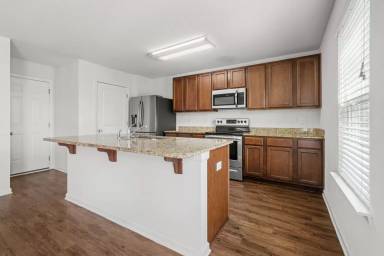 Main picture of 725 Widgeon Way