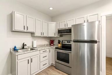Main picture of 512 2nd Ave N