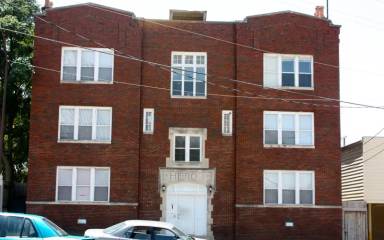 Main picture of 226 W 9th St