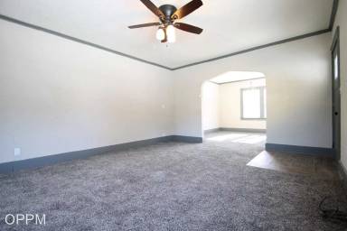 Main picture of 3325 N 42nd St