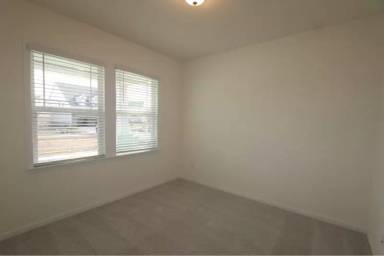 Main picture of 1924 Carrollton Dr