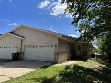 Main picture of 513 W South St