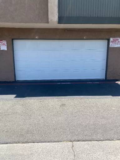 Main picture of 931 N Highland St