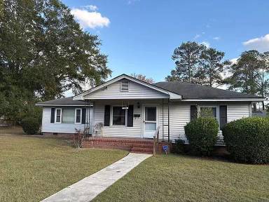 Main picture of 2534 Cole Dr