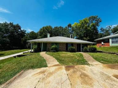 Main picture of 116 Timberlawn Rd