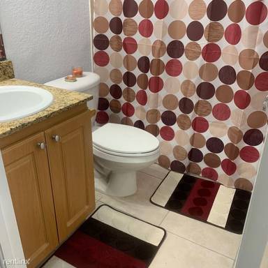 Main picture of 7101 SW 89th Ct