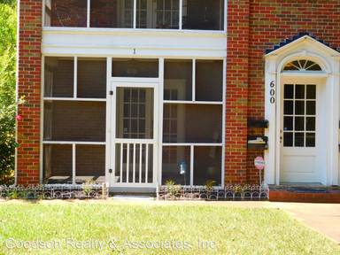 Main picture of 600 Walnut Ave