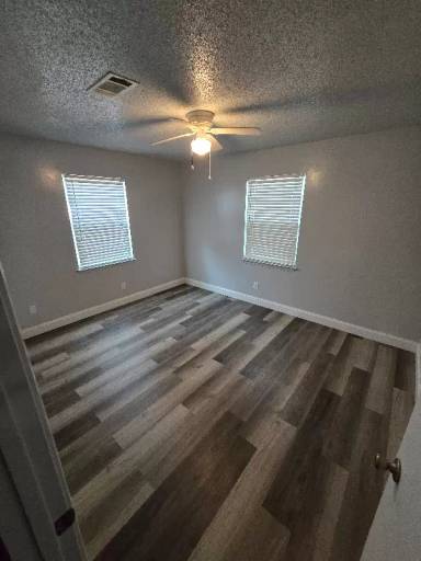 Main picture of 6928 Falcon Ln