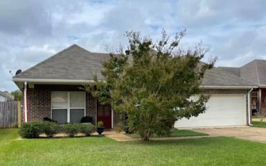 Main picture of 613 Shea Cv