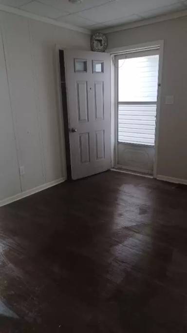 Main picture of 318 W Market St