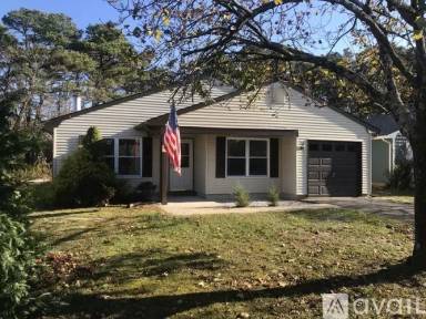 Main picture of 17 Seaview Ave