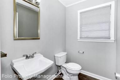Main picture of 203 Cloverleaf Dr