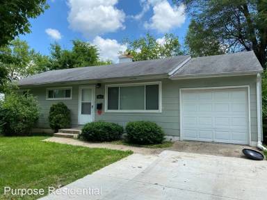 Main picture of 10811 Ewing Ave