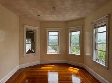 Main picture of 117-119 Fellsway W