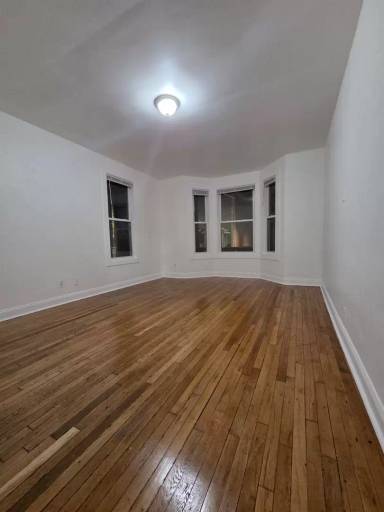 Main picture of 28 Carmel St