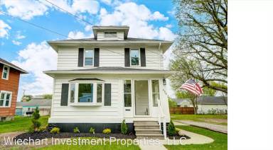 Main picture of 458 Ewing Ave