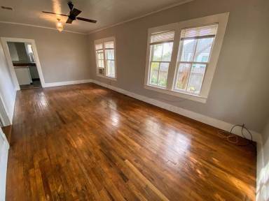Main picture of 608 9th St