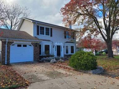 Main picture of 1204 Freehold Close