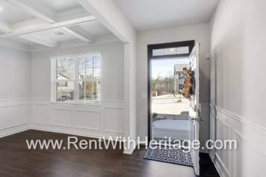 Main picture of 125 Lost Cove Dr SW