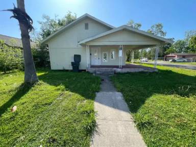 Main picture of 1300 18th St